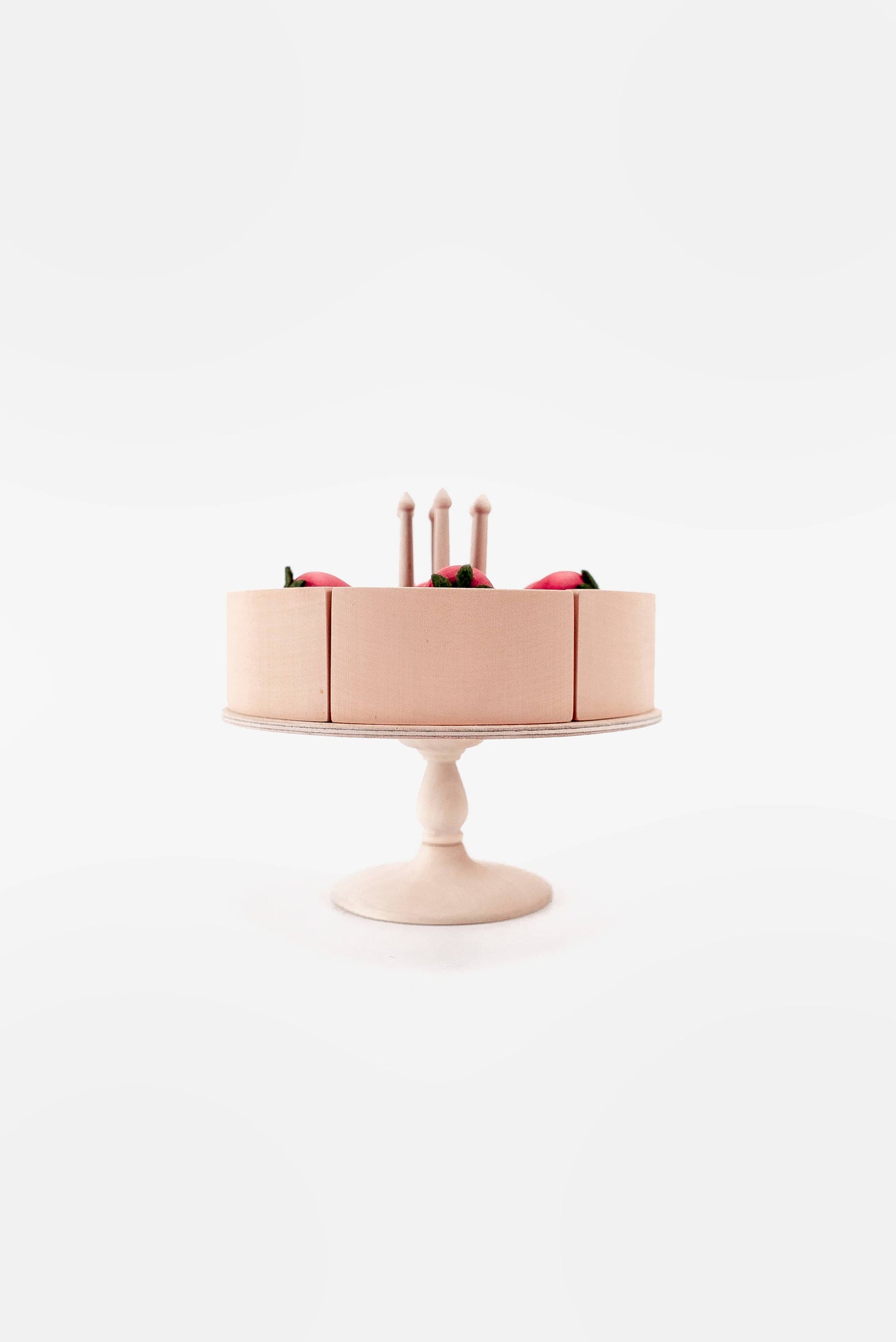 Cake on a stand / Chocolate